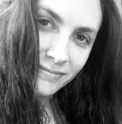 Author Aria Michaels headshot