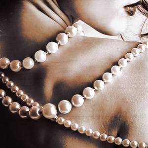 Author Pepper Winters bio pic