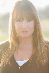 Author Gina Whitney headshot