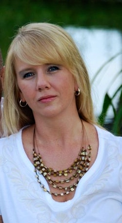 Author A. D. Justice Headshot 12.29.15