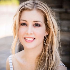 Author Aimee Mcneil headshot 7.26.16