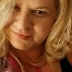 charity-parkerson-headshot-10-31-16